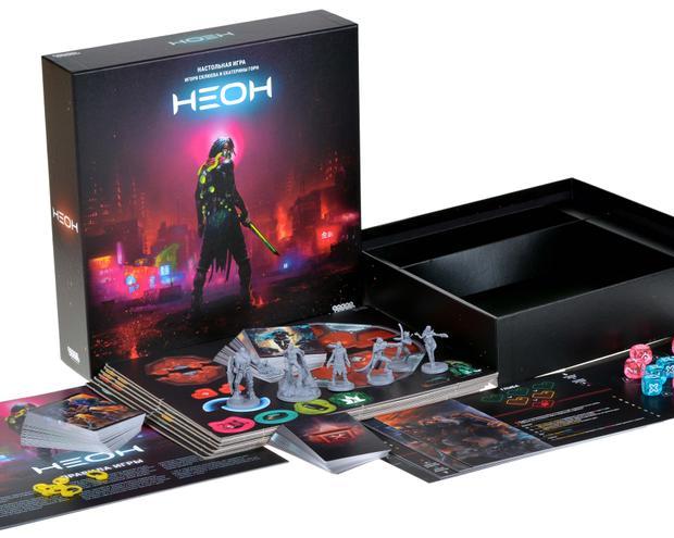 Вышла «Неон» – настольная игра в жанре королевской битвы