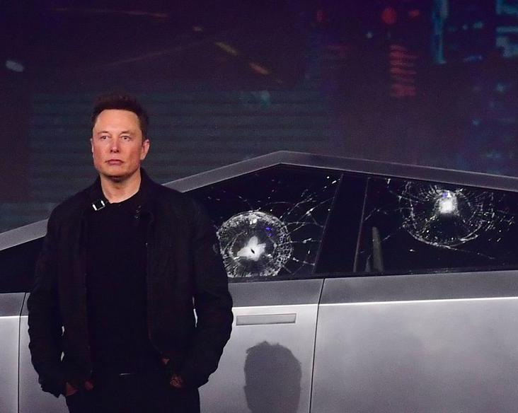 Пасхалка от Tesla набирает обороты.</p>
<p>Можно разбить стекло как на презентации Cybertruck просто нажимая на экран